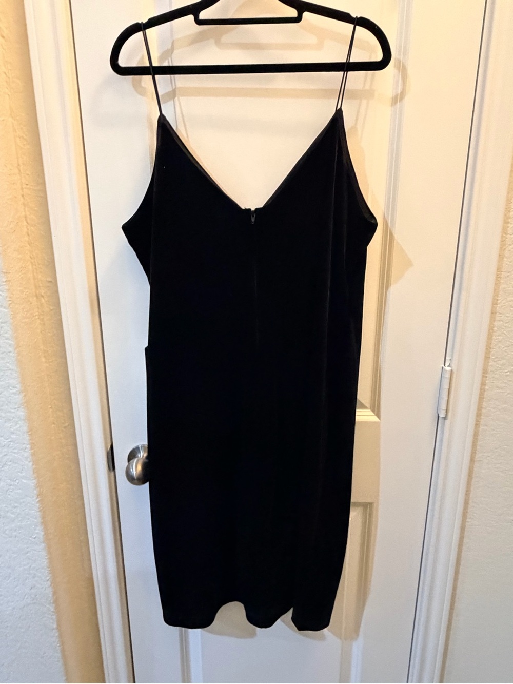 B.Smart Classic Black Velvet Slip Dress Vintage Size XXL New With Tags